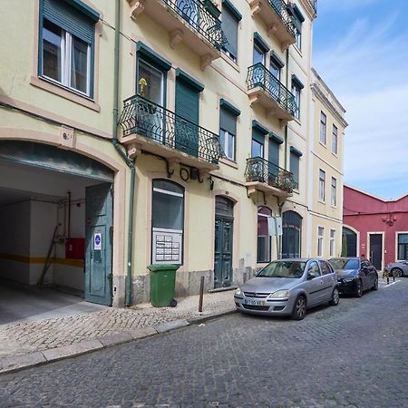 Bright Apt W Balcony, Ac, Parking, By Timecooler Lisboa 外观 照片
