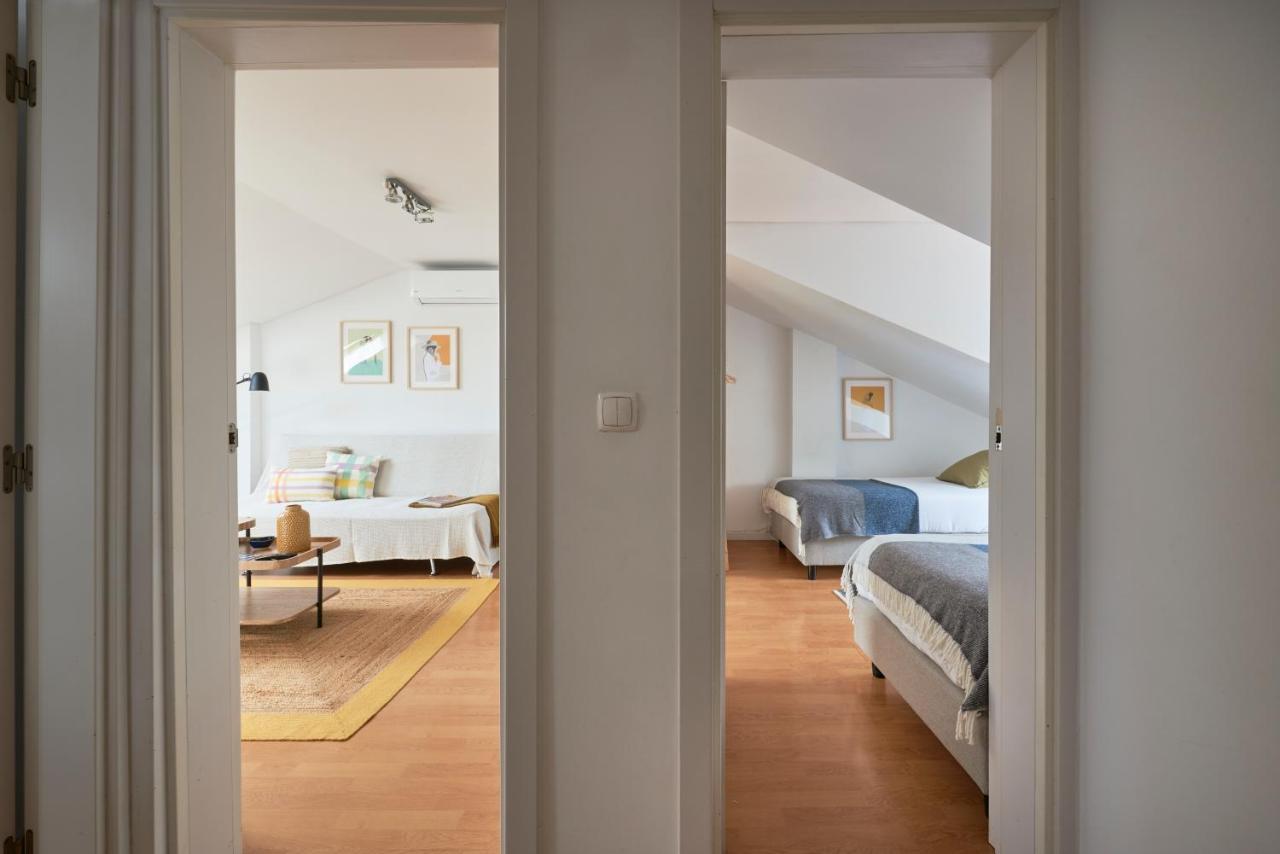 Bright Apt W Balcony, Ac, Parking, By Timecooler Lisboa 外观 照片